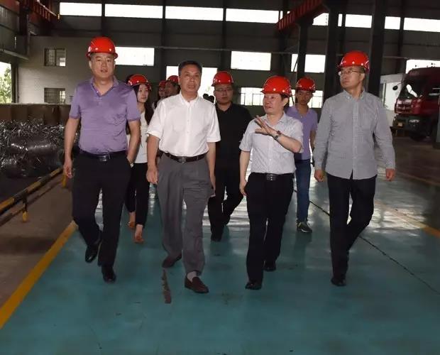 我院副院長(zhǎng)一行赴婁底市雙峰經(jīng)開區(qū)調(diào)研