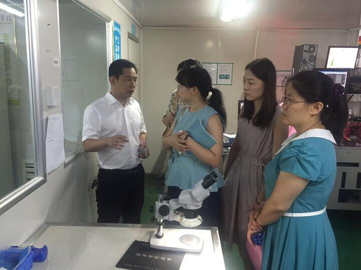 “湘軍故里，鋼鐵新城”我院助力婁底市開啟創(chuàng)新發(fā)展新篇章