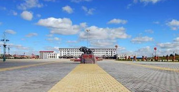 多倫縣：加快產(chǎn)業(yè)結(jié)構(gòu)調(diào)整 推動縣域經(jīng)濟持續(xù)發(fā)展