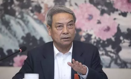 陳錫文：中國農(nóng)村還有5.7億人，判斷鄉(xiāng)村情況要靠科學(xué)統(tǒng)計(jì)而不是返鄉(xiāng)故事！