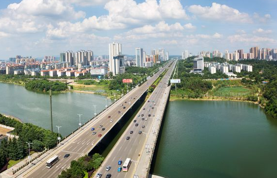 岳陽經(jīng)開區(qū)：全力推動民營經(jīng)濟高質量發(fā)展